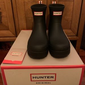 Hunter short play boot, black, size 9